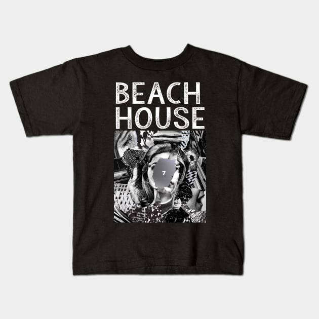 beach house 7 Kids T-Shirt by warldev